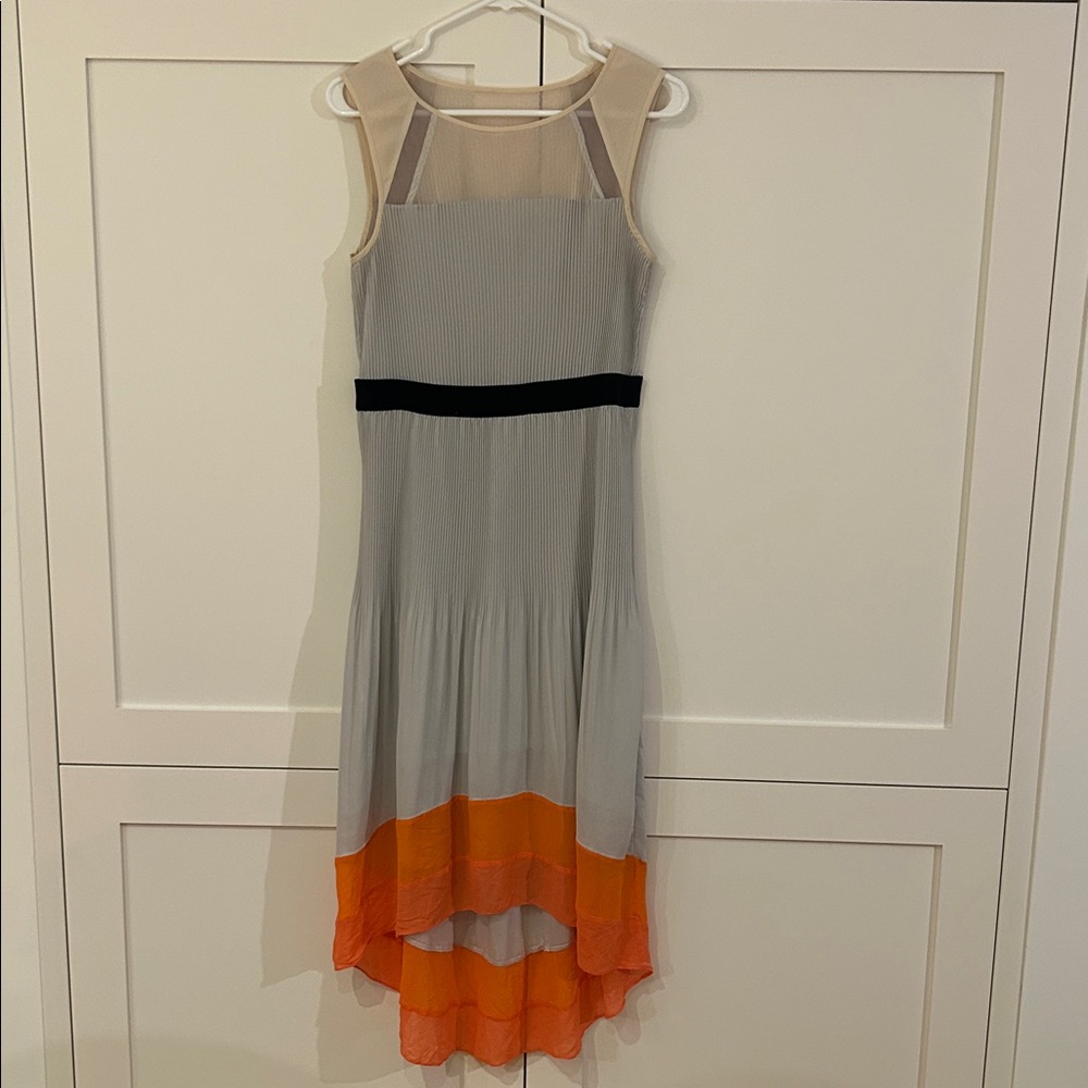 BCBGMAXAZRIA Dress - Alicia Pleated size 10 - Picture 3 of 7